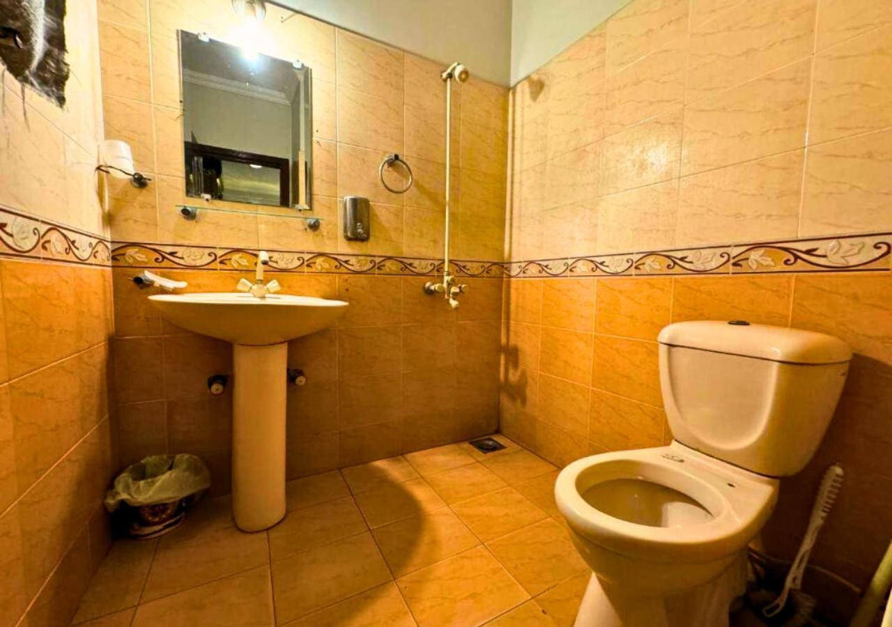 Doves Inn Hotel Kalma Chowk Lahor Kültér fotó