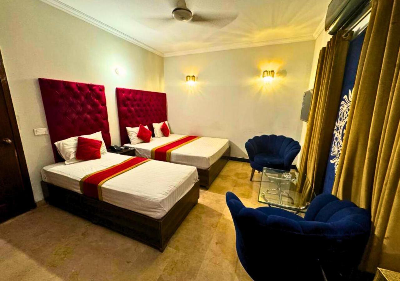 Doves Inn Hotel Kalma Chowk Lahor Kültér fotó